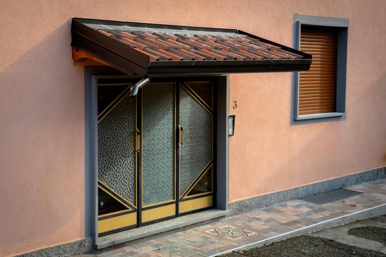 Апартаменты Residenza Il Roccolo San Fermo della Battaglia Экстерьер фото